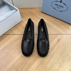 프라다 여성용 단화 P43634-1 2026/신상