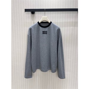 미우미우 긴팔 티셔츠 M92203 2026/신상