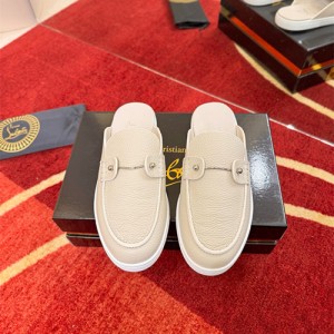 크리스찬루부탱 남여공용 슬리퍼 C38022-1 2026/신상