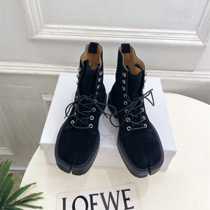 메종 마르지엘라 남여공용 부츠 M67947-1 2026/신상